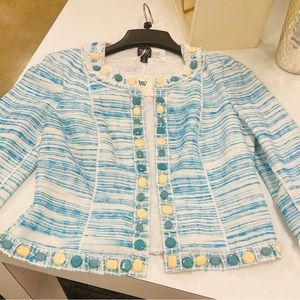 Worth blazer size 8. Spring/summer